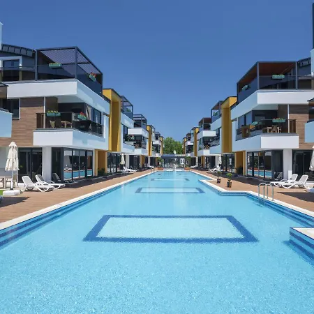 Elysium Hotel 2*